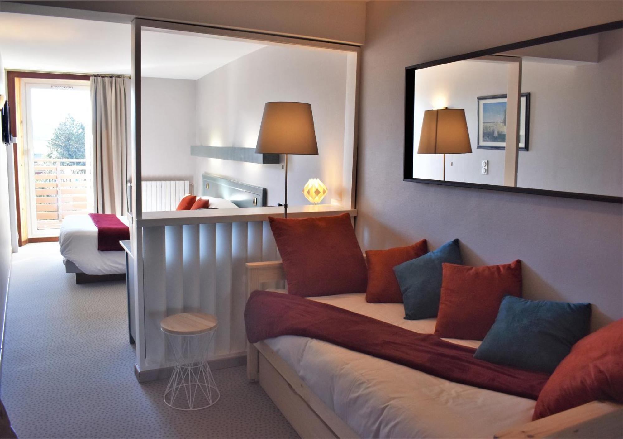 Hotel Corrieu La Llagonne ภายนอก รูปภาพ